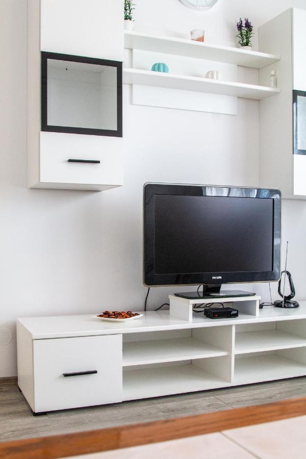 Apartments Mihael สปลิท ภายนอก รูปภาพ