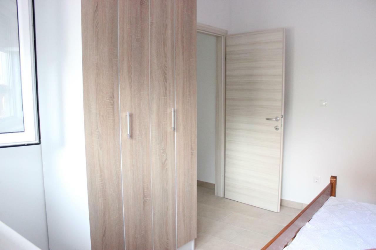Apartments Mihael สปลิท ภายนอก รูปภาพ